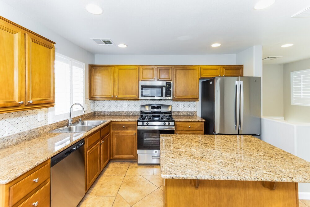 Building Photo - 1300 Sand Castle Ave