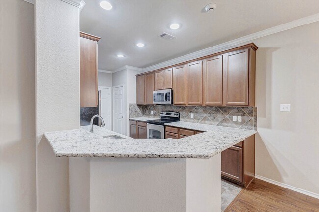 Building Photo - 24558 Folkstone Cir