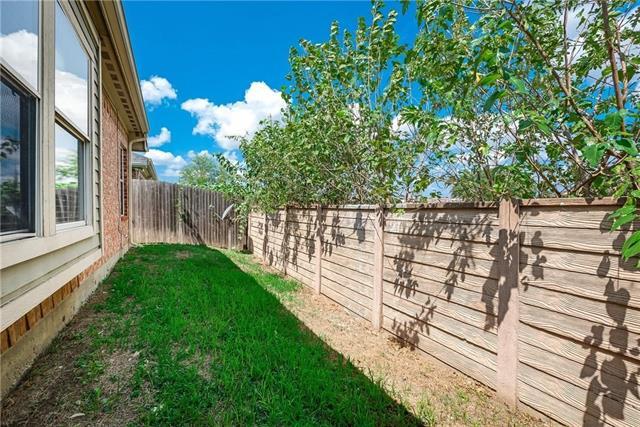 Building Photo - 952 Bentwood Trail