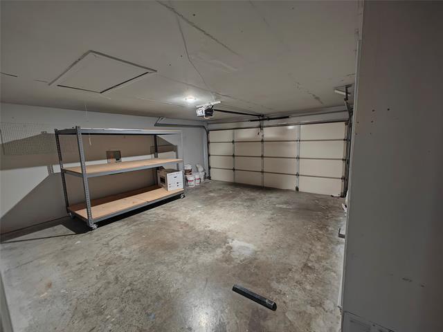 Building Photo - 8504 Pebblebrook Dr
