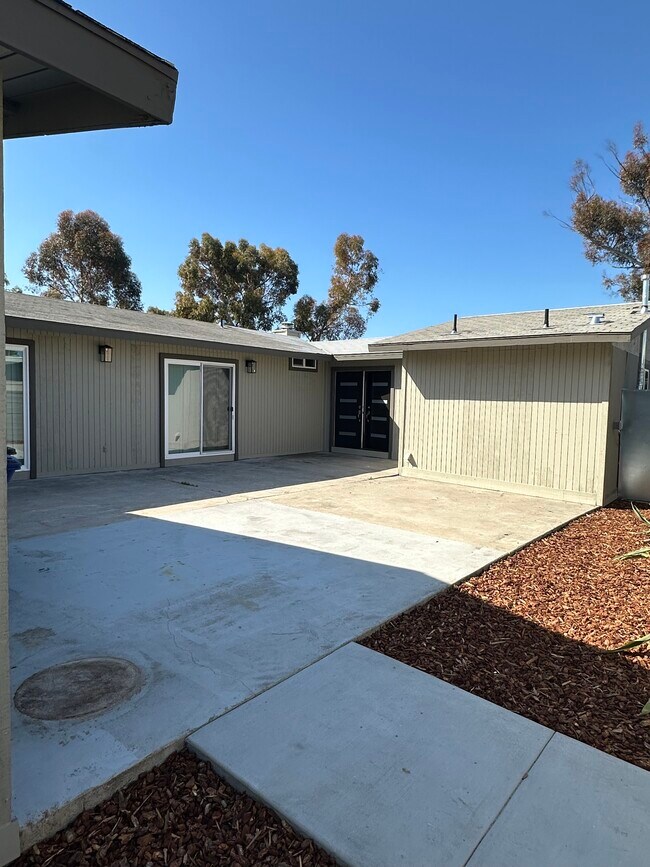 Building Photo - Club View Terrace