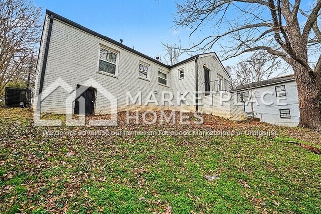 Building Photo - 316 Henry Aaron Ave SW