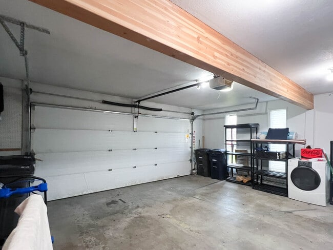 Building Photo - 3607 Rhone Cir