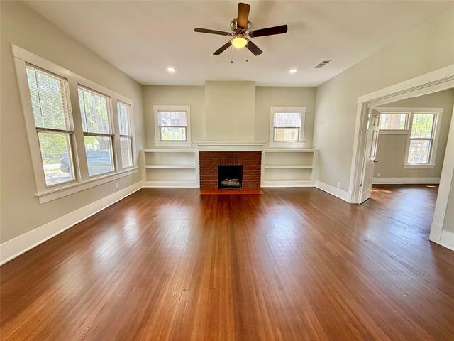 Building Photo - 1201 E Lamar St