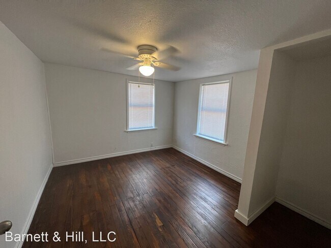 Building Photo - 3 br, 2 bath House - 361 College Drive