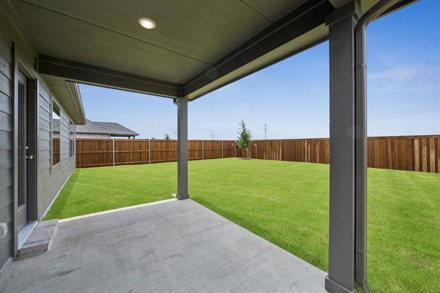 Building Photo - 737 Poppy Ln