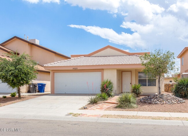 Building Photo - 14252 Spanish Point Dr