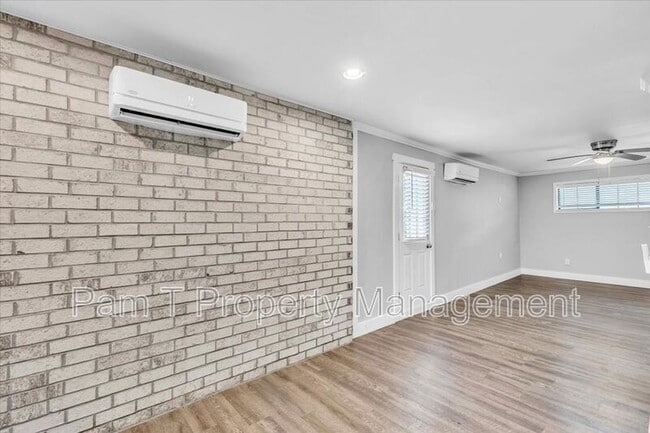 Building Photo - 815-A E 32nd St