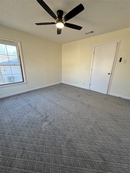 Building Photo - 214 E Acheson St