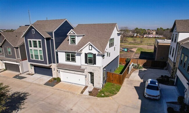 Building Photo - 12502 Malachite Wy