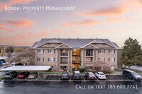 Building Photo - 8096 N Ridge Loop E