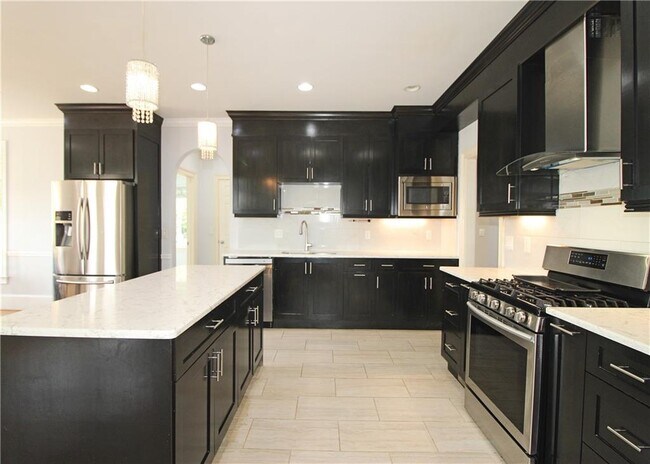 Building Photo - 7775 Tintern Trce