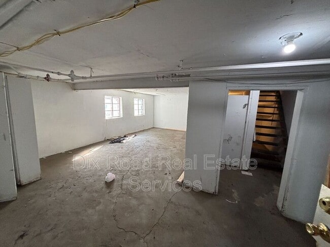 Building Photo - 3186 Saffer St