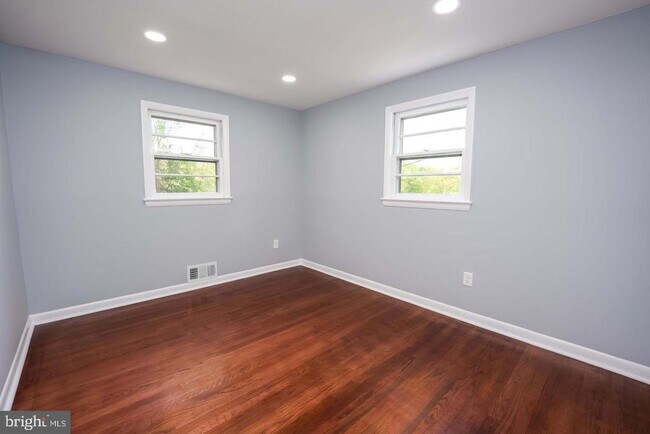 Building Photo - 6415 3rd St