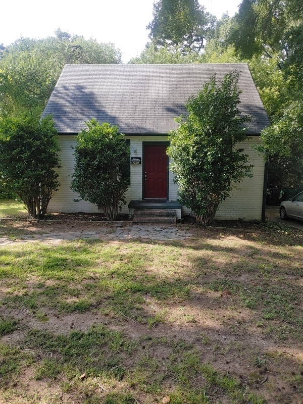 Building Photo - 4201 Dinglewood Ave