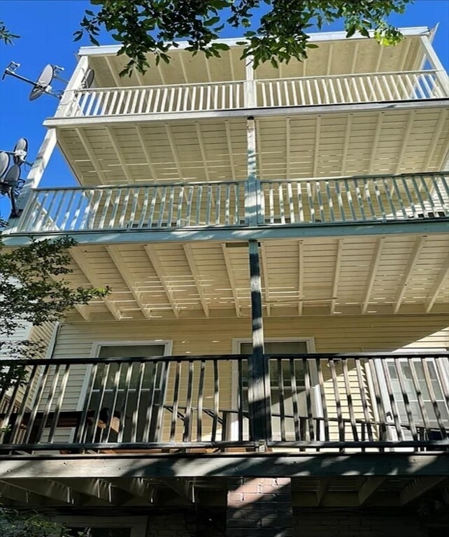 Building Photo - 125 Princeton St