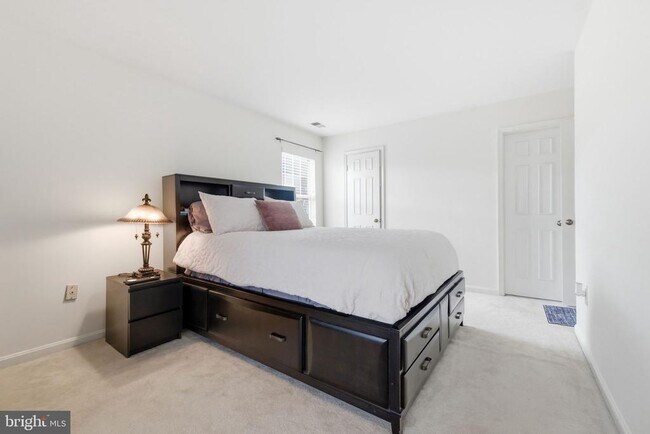 Building Photo - 10208 Ashbrooke Ct