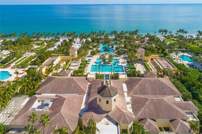 Building Photo - 785 Crandon Blvd