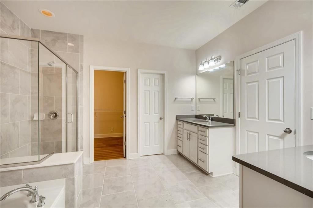 Building Photo - 2255 Emerald Sky Dr