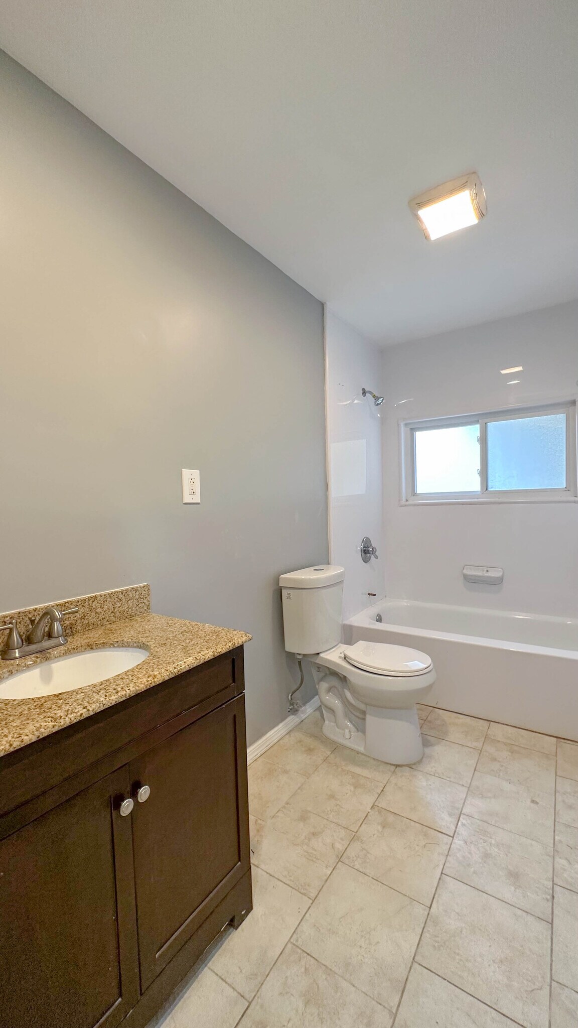 Building Photo - 32 Mullshire Ln