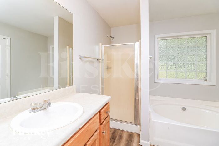 Building Photo - 6399 Harvester Cir