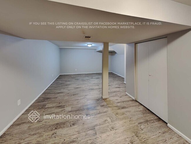 Building Photo - 15062 Kelly Pl