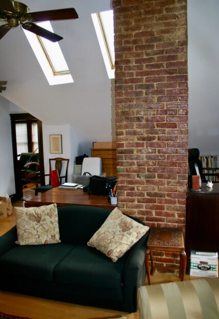 Building Photo - 40 Cushing St