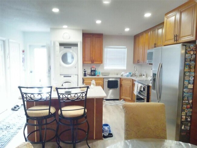Building Photo - 2460 Franciscan Dr