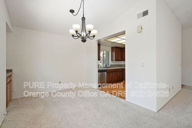 Building Photo - 8933 Amador Cir