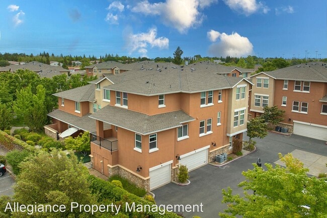 Building Photo - 3 br, 3 bath House - 7910 Walerga Rd Unit 706