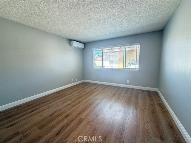 Building Photo - 7561 Mark Cir