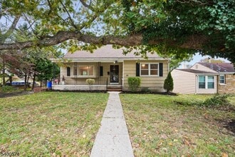 Building Photo - 50 White Meadow Ave