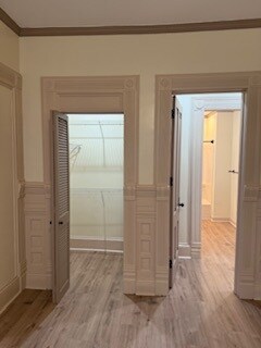 Building Photo - 633 W Onondaga St