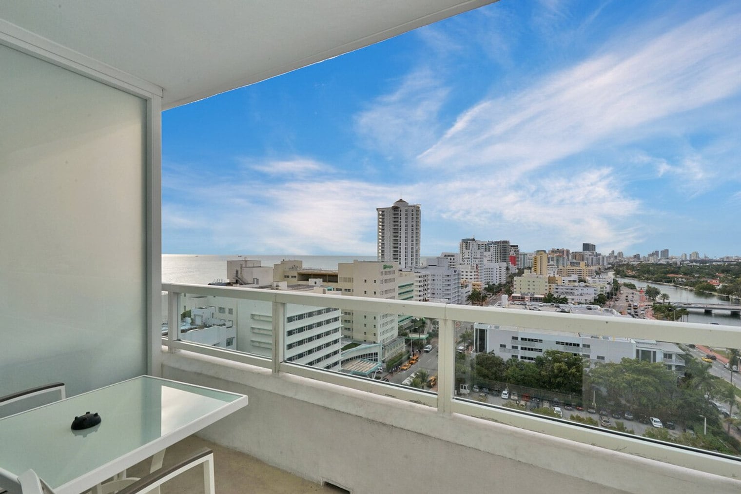 Building Photo - 4401 Collins Ave