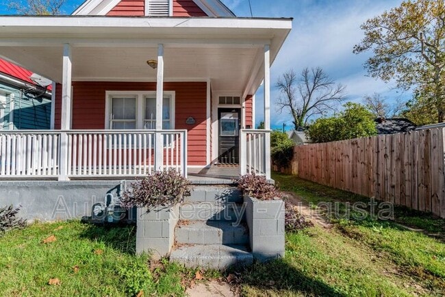 Building Photo - 209 Telfair St