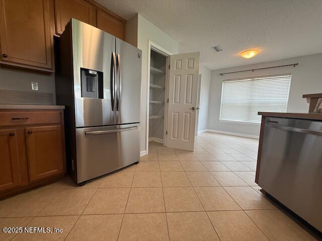 Building Photo - 1500 Calming Water Dr