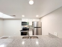 Building Photo - 80 W Maryland Ave