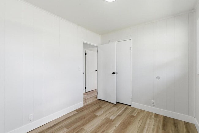 Building Photo - 4370 Saylor St