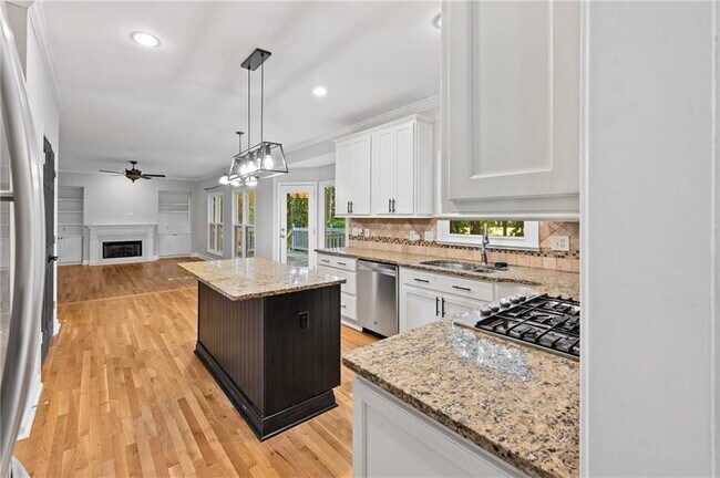 Building Photo - 3993 Ironhill Ln
