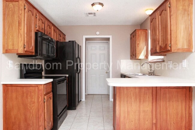 Building Photo - FOR LEASE | Owasso | Available Now!