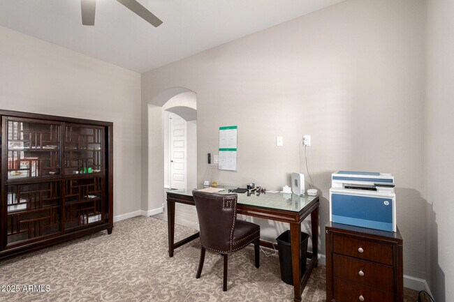 Building Photo - 7578 W Tierra Buena Ln