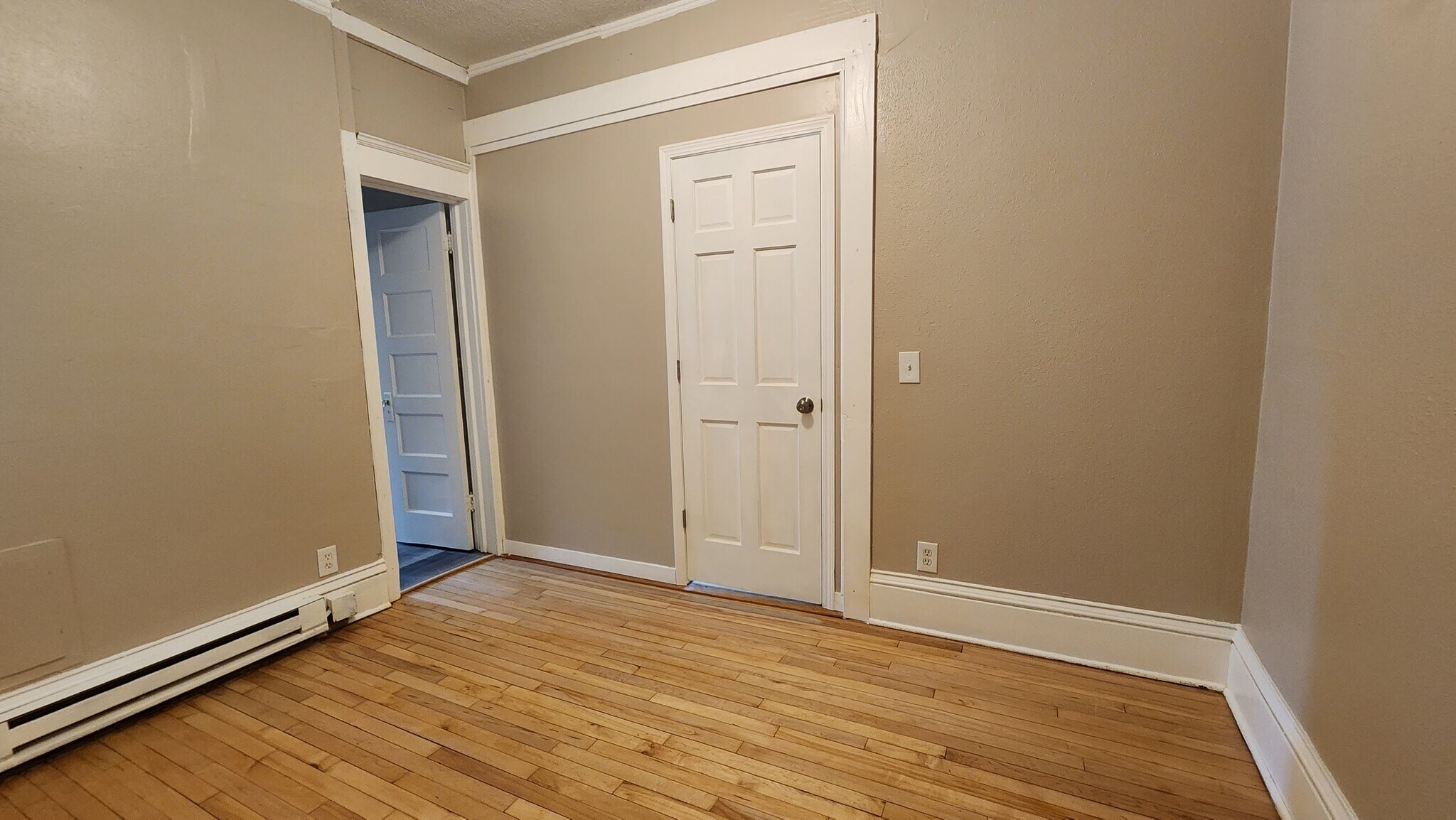 Small bedroom/office - 1422 26th Ave N