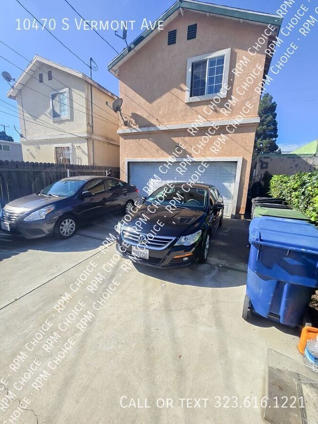 Building Photo - 10470 S Vermont Ave