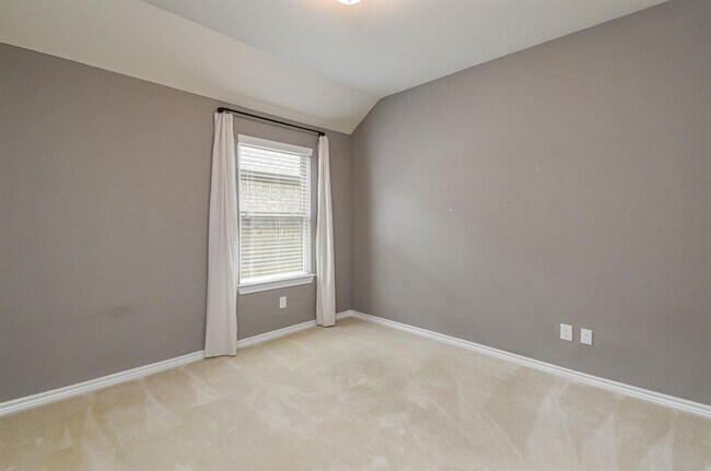 Building Photo - 9623 Thimbleweed Dr