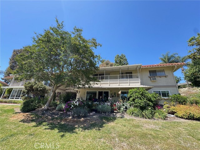 Building Photo - 579 Avenida Majorca