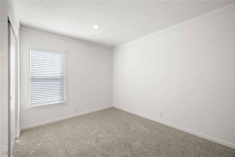 Building Photo - 6340 Glencove Ave