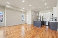 Building Photo - 150 West Side Ave