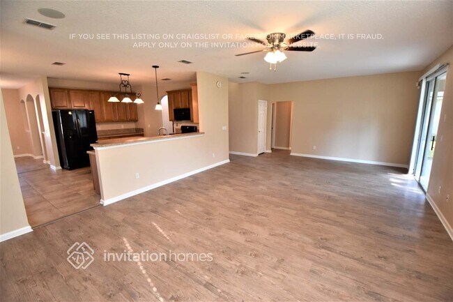 Building Photo - 911 Trellis Trail