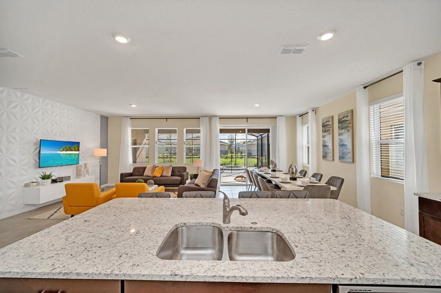 Building Photo - 7551 Oakmoss Loop