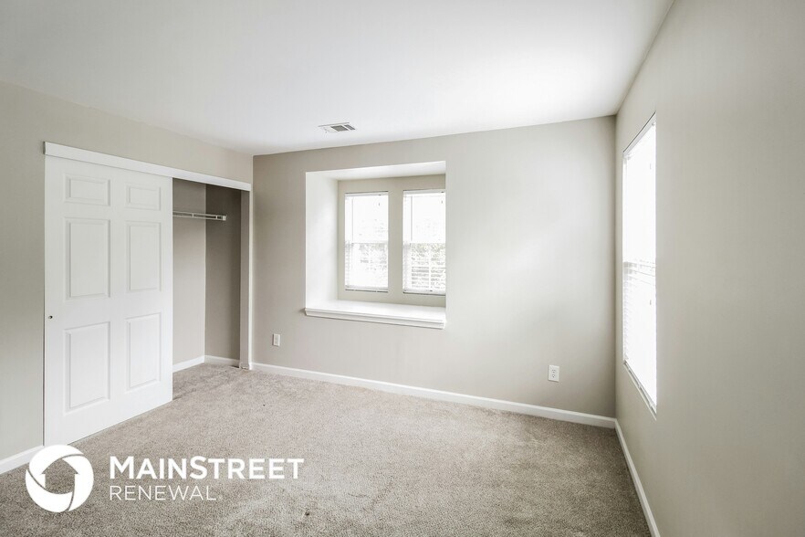 Building Photo - 3260 Sable Trl